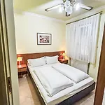 公寓 Piccola Italia-1 By Interhome